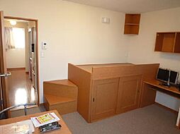 レオパレスプレミア北楠 207 2階1Kのリビング/ダイニング