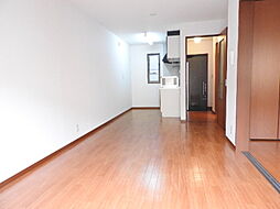 パル春日　Ｂ棟 102 1階1LDKのリビング/ダイニング