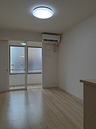 トイロ　蔵子　Ａ 102 1階ワンルームのリビング/ダイニング