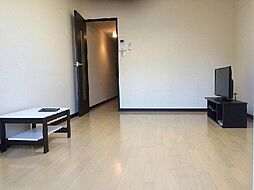 レオネクストファトミリー 103 1階1Kのリビング/ダイニング