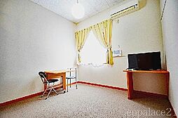 京王線 調布駅 バス19分 天文台裏下車 徒歩7分の賃貸アパート 2階1Kのリビング/ダイニング