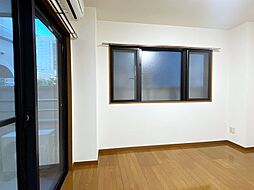 アムールユタカ 101 1階1Kのリビング/ダイニング