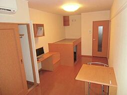 レオパレス池田 104 1階1Kのリビング/ダイニング