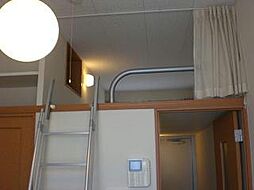 レオパレスアイリス 108 1階1Kのリビング/ダイニング