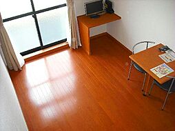 京成本線 船橋競馬場駅 徒歩8分の賃貸アパート 1階1Kのリビング/ダイニング