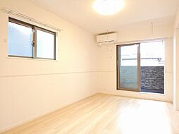 JR成田線 成田駅 バス20分 三里塚小学校前下車 徒歩4分の賃貸アパート 2階2LDKのリビング/ダイニング