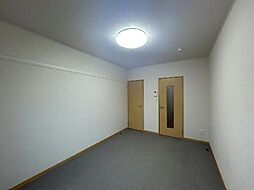 レオパレスしろがね 2階1Kのリビング/ダイニング