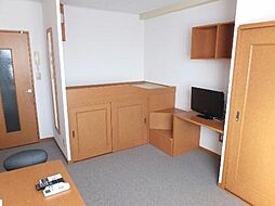 東武桐生線 阿左美駅 徒歩20分の賃貸アパート 2階1Kのリビング/ダイニング