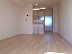 Ｋ ＆ Ｔ 103 1階1LDKのリビング/ダイニング