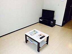 ミランダ曳六 207 2階1Kのリビング/ダイニング