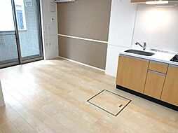 ウィン・ベルIV 1階1LDKのリビング/ダイニング