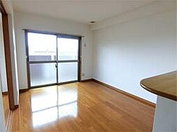 ピュア・クレール 402 4階2LDKのリビング/ダイニング