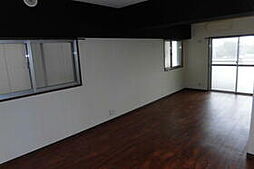 イルフビル 405 3階1LDKのリビング/ダイニング