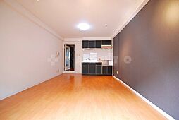 グリーンライフ西宿 1階1LDKのリビング/ダイニング