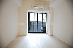 Osaka Metro御堂筋線 なんば駅 徒歩6分の賃貸マンション 4階ワンルームのリビング/ダイニング