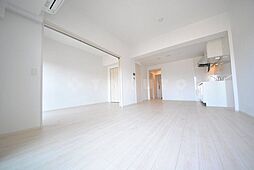 AULII Osaka 502 5階1LDKのリビング/ダイニング