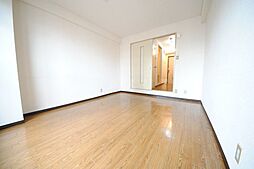 ジャルダン新大阪 305 3階1Kのリビング/ダイニング