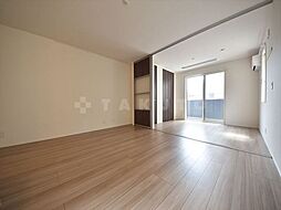 アドール 202 2階1LDKのリビング/ダイニング