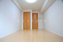 アーデン新大阪 10階1Kのリビング/ダイニング