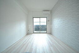 JR大阪環状線 西九条駅 徒歩8分の賃貸マンション 4階1Kのリビング/ダイニング