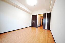 グランシス江坂 7階1Kのリビング/ダイニング