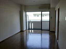 ヴェール・カルチェ 302 3階2LDKのリビング/ダイニング