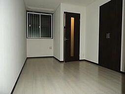 ナズ多摩川レジデンス 105 1階ワンルームのリビング/ダイニング