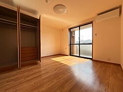 ソイエ‐Ｓ 201 2階1Kのリビング/ダイニング