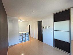 JR中央線 高尾駅 徒歩12分の賃貸アパート 2階2LDKのリビング/ダイニング