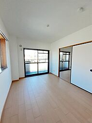 メインプレイス 201