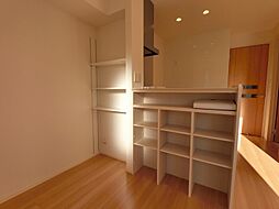 カーネリアン　Ｂ 101 1階2LDKのリビング/ダイニング