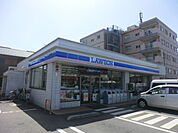 【コンビニエンスストア】ローソン春日部緑町四丁目店まで1056ｍ