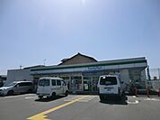 【コンビニエンスストア】ファミリーマートまで457ｍ