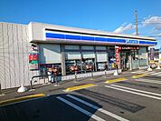 【コンビニエンスストア】ローソン下栗須店まで600ｍ