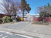 【小学校】城東小学校まで1300ｍ