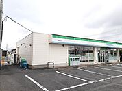 【コンビニエンスストア】ファミリーマート東海白方店まで250ｍ