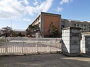 【小学校】宮池小学校まで868ｍ