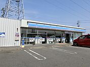 【コンビニエンスストア】ローソン揖斐池田店まで850ｍ