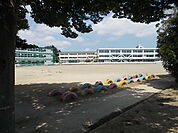 【小学校】水戸市立吉田小学校まで1300ｍ