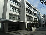 【専門学校】国際文化理容美容専門学校国分寺校まで547ｍ
