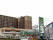 【ショッピングセンター】エムズタウンまで700ｍ
