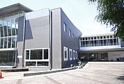 【図書館】かもめ図書館まで900ｍ