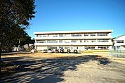 【小学校】三重小学校まで300ｍ