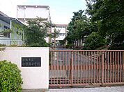 【小学校】小牧市立　小牧南小学校まで850ｍ