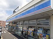 【コンビニエンスストア】ローソン 成田郷部店まで350ｍ