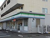 【コンビニエンスストア】ファミリーマート磐田明ケ島店まで400ｍ