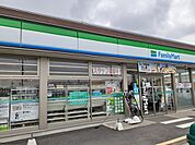 【コンビニエンスストア】ファミリーマート笠間旭町店まで797ｍ