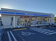 【コンビニエンスストア】ローソン前橋天川大島店まで450ｍ