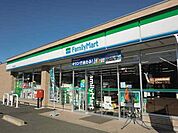 【コンビニエンスストア】ファミリーマート坂祝町黒岩店まで1100ｍ