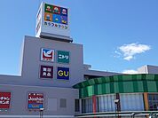 【ショッピングセンター】カラフルタウン岐阜店まで750ｍ